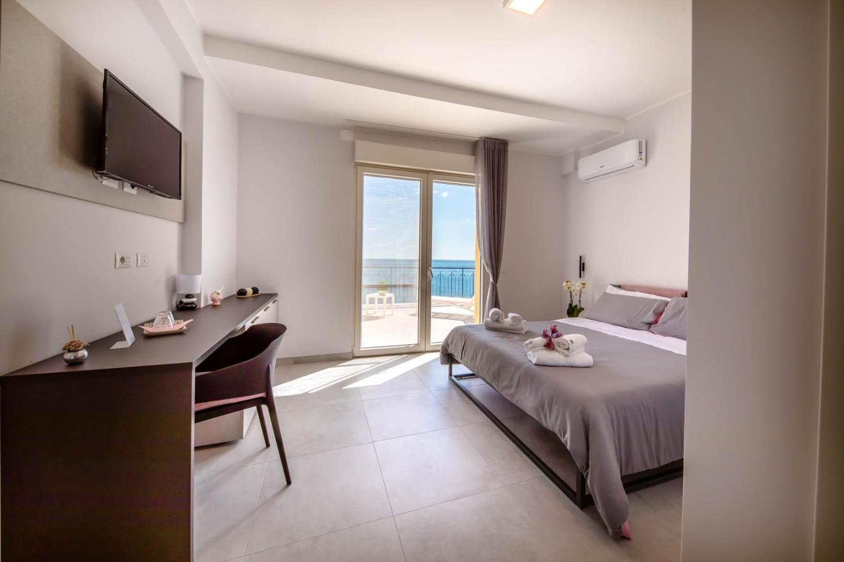 Blu Marine Bed & Breakfast Catanzaro Dış mekan fotoğraf