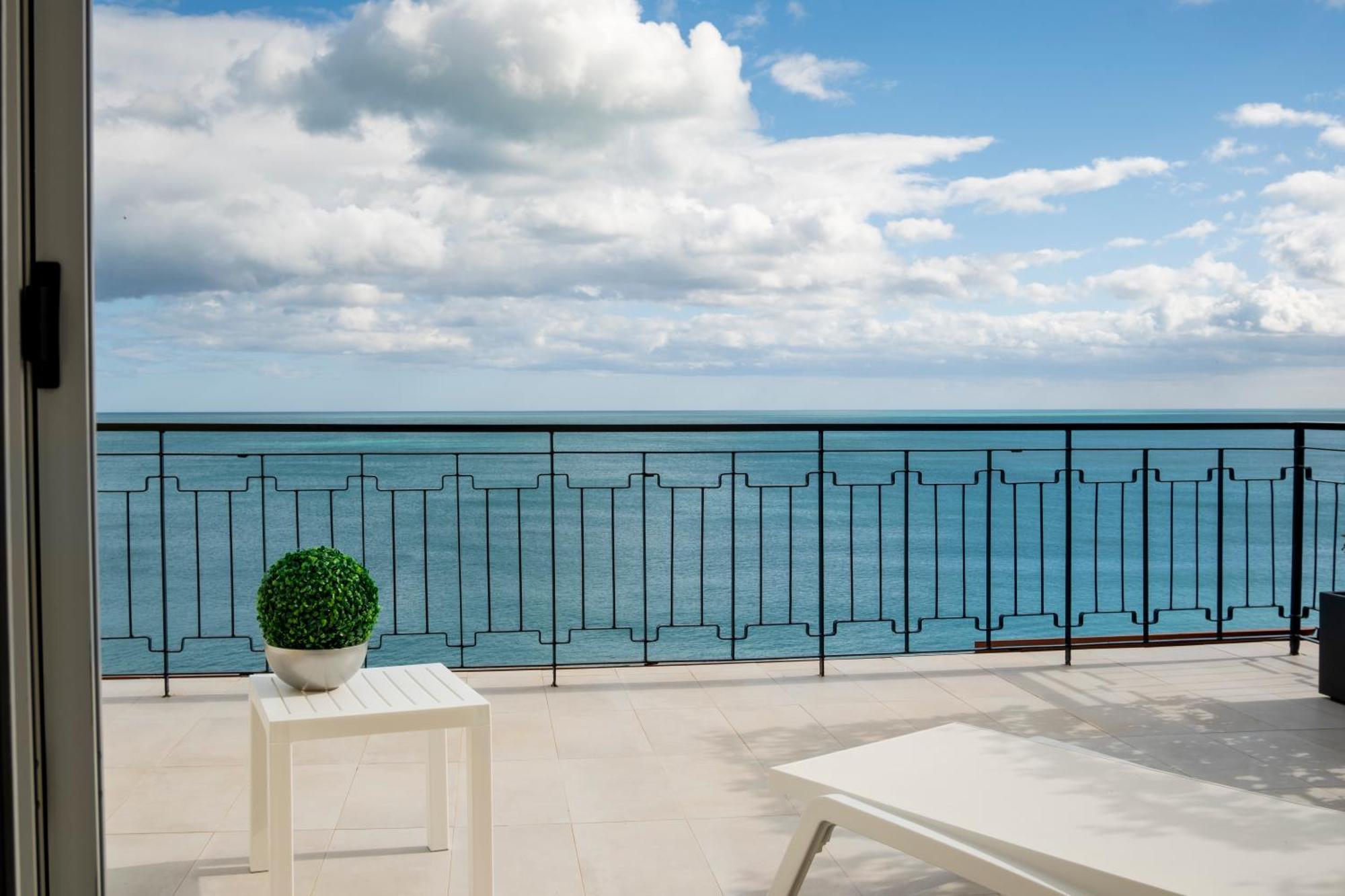Blu Marine Bed & Breakfast Catanzaro Dış mekan fotoğraf